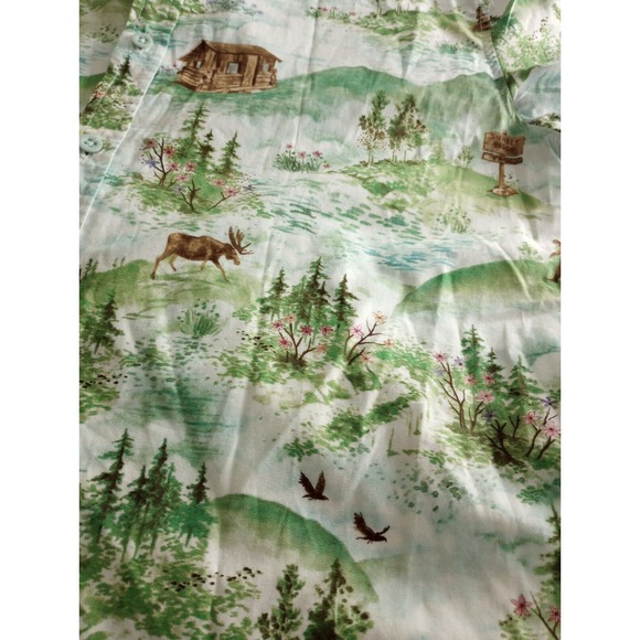 Burton Short Sleeve Button Shirt M Floral Cabin Nature Sasquatch Casual Unique - Picture 5 of 11